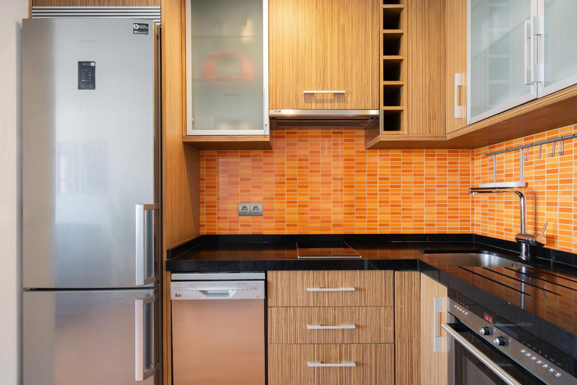 Apartamento En Plaza De Espana Alquiler Temporal Madrid Luaran gambar